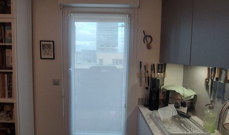 Fourniture et pose d'une porte-fenêtre en PVC à Décines-Charpieu