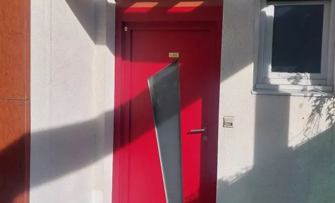 Fourniture et pose de porte d'entrée en aluminium à VILLEURBANNE, Décines-Charpieu, CONFORT ISO SERVICES