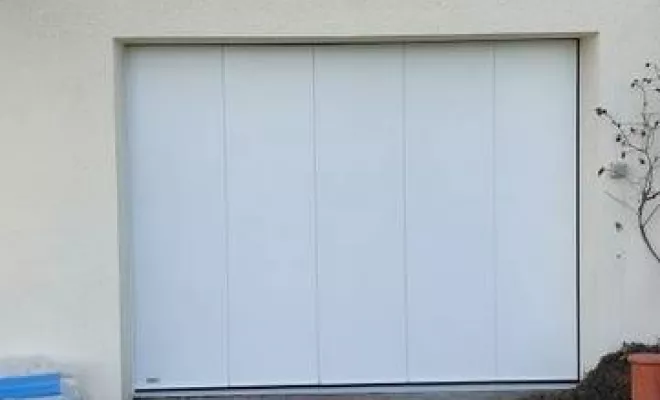 Fourniture et pose de porte de garage sectionnelle, Décines-Charpieu, CONFORT ISO SERVICES