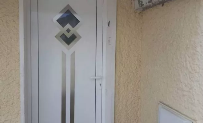 Fourniture et pose de porte d'entrée en aluminium, Décines-Charpieu, CONFORT ISO SERVICES