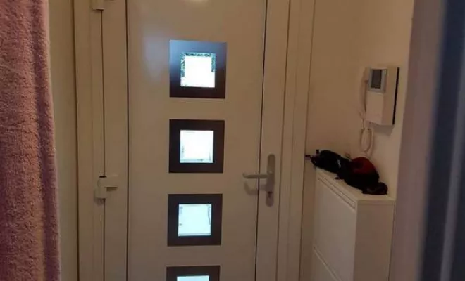 Fourniture et pose de porte d'entrée en aluminium, Décines-Charpieu, CONFORT ISO SERVICES