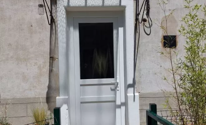 Fourniture et pose de porte d'entrée PVC, Décines-Charpieu, CONFORT ISO SERVICES