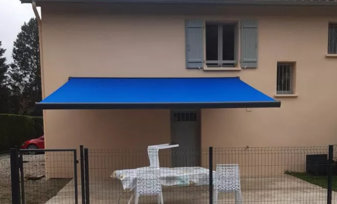 Fourniture et pose de store coffre de terrasse, Décines-Charpieu, CONFORT ISO SERVICES