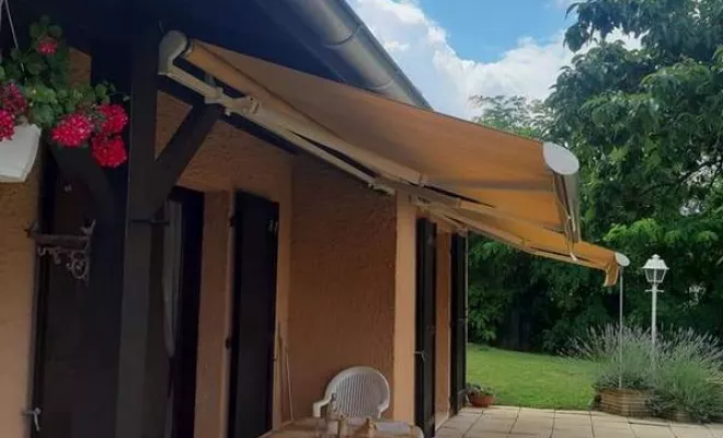 Fourniture et pose de store de terrasse monobloc, Décines-Charpieu, CONFORT ISO SERVICES